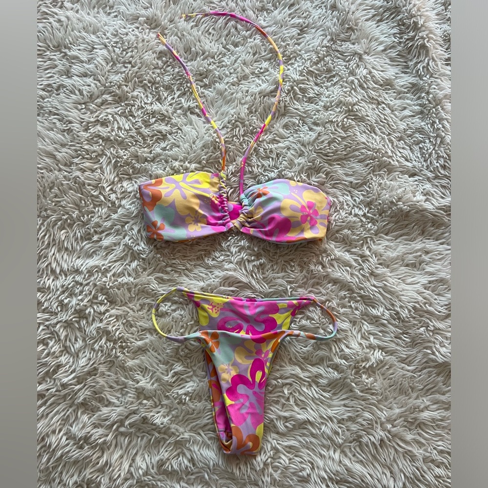 Princess Polly Maisy Bikini - Picture 3 of 12